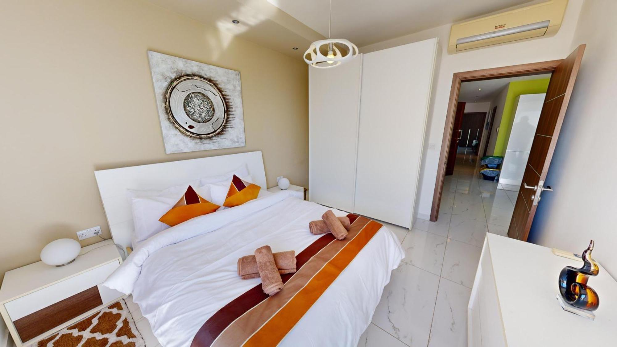 Amazing Spacious Apartment With Bbq & Jacuzzi San Ġiljan Exterior foto