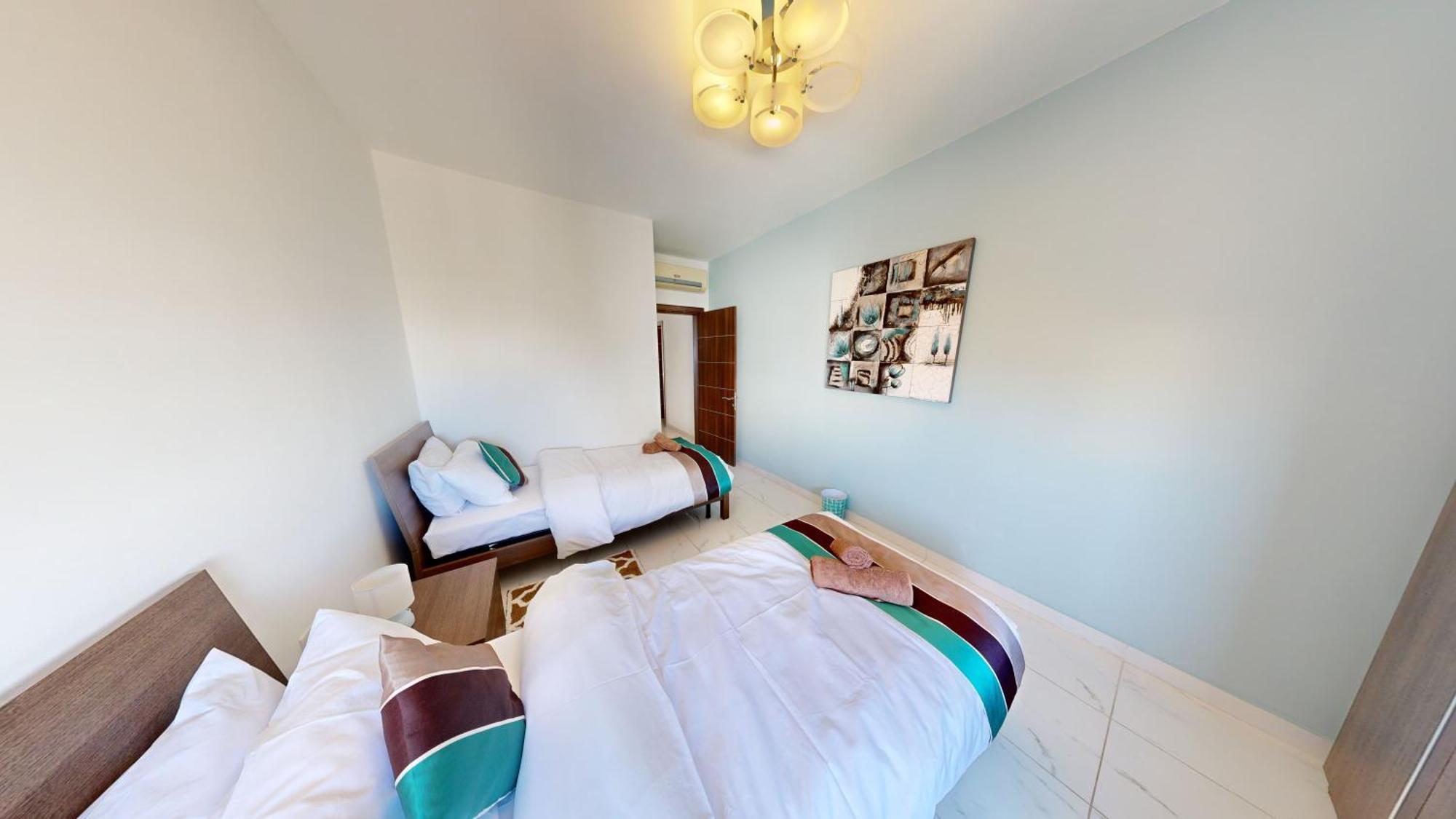 Amazing Spacious Apartment With Bbq & Jacuzzi San Ġiljan Exterior foto