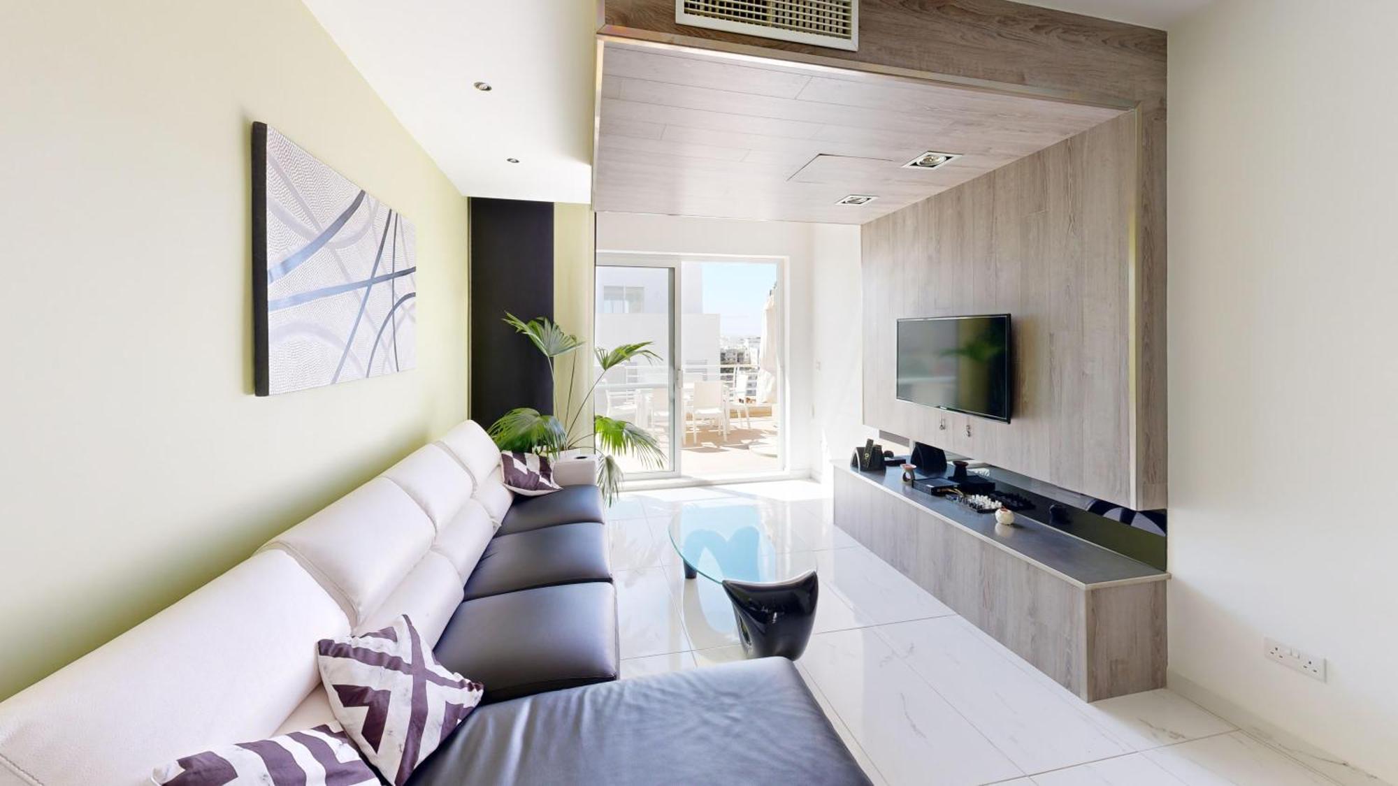 Amazing Spacious Apartment With Bbq & Jacuzzi San Ġiljan Exterior foto